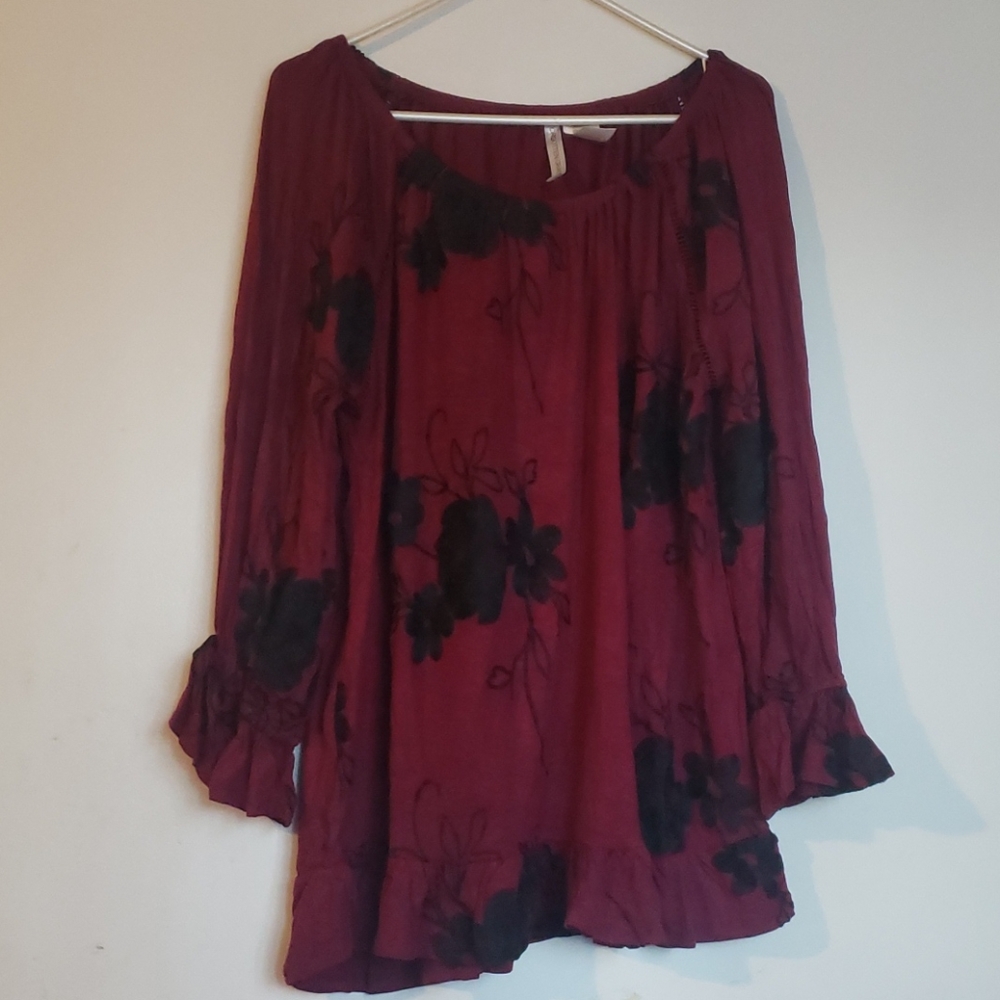 Forgotten Grace Embroidery Top 1X